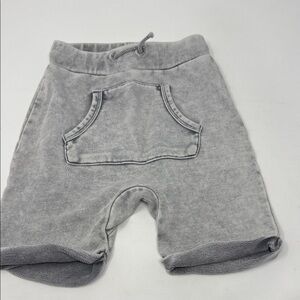 H & M Kids Gray Pull-On Shorts with Front Pocket and drawstring. Boys 18 mo-2y